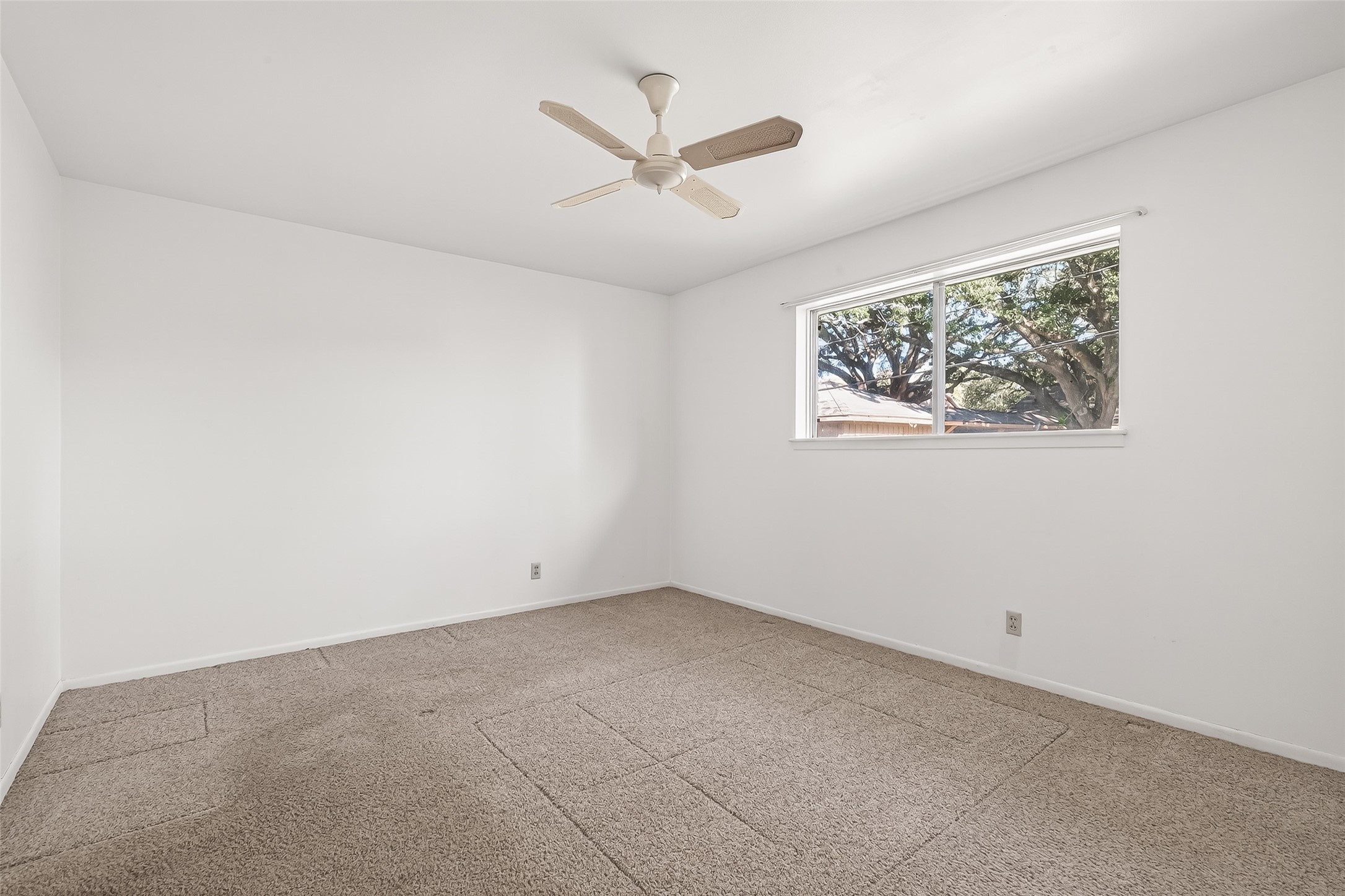 1215 Easy Street Rosenberg, TX 77471 - Photo 42 of 48 Primary Bedroom