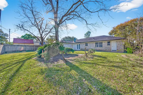 $240,000 | 1215 Easy Street, Rosenberg, TX 77471