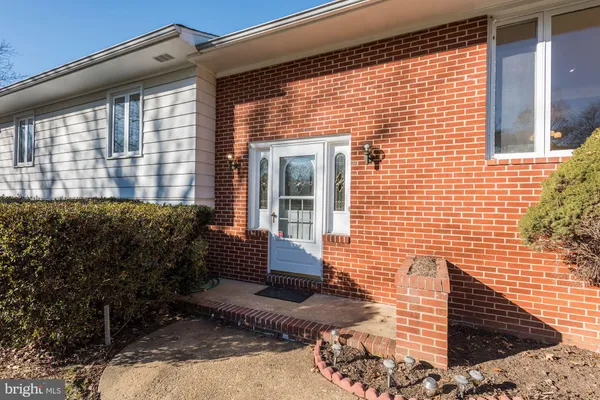 $3,400 | 9205 Spring Valley Road, Ellicott City, MD 21043