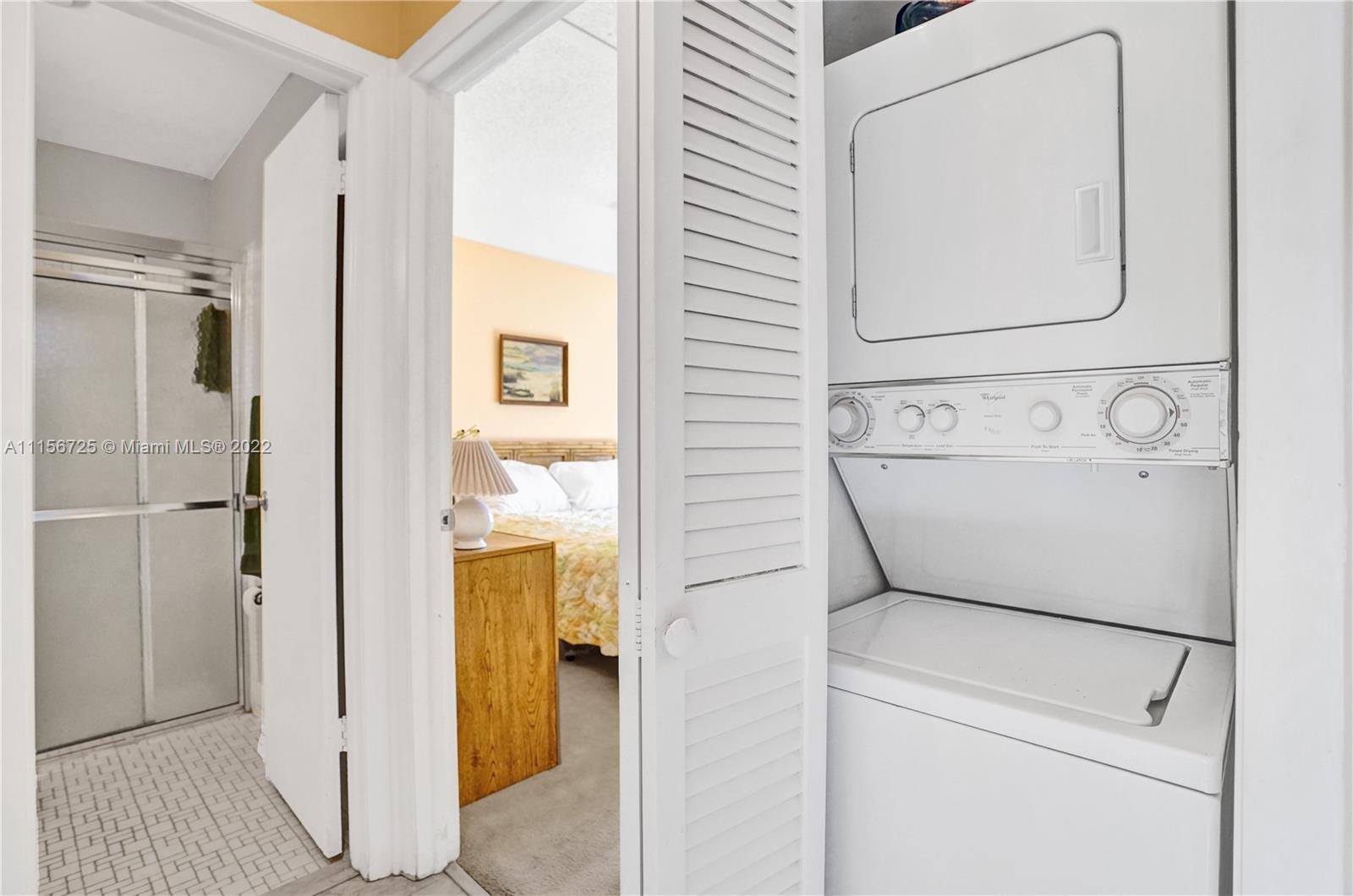 122 Fox Road, Unit 348 Hollywood, FL 33024 - Photo 17 of 35 Gallery Image 17