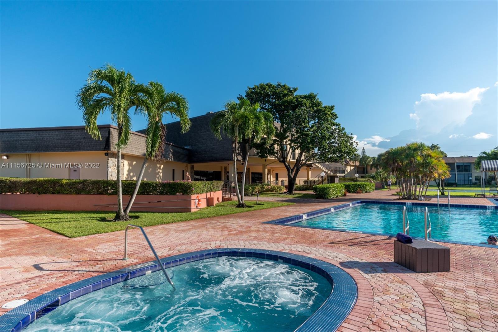122 Fox Road, Unit 348 Hollywood, FL 33024 - Photo 24 of 35 Gallery Image 24