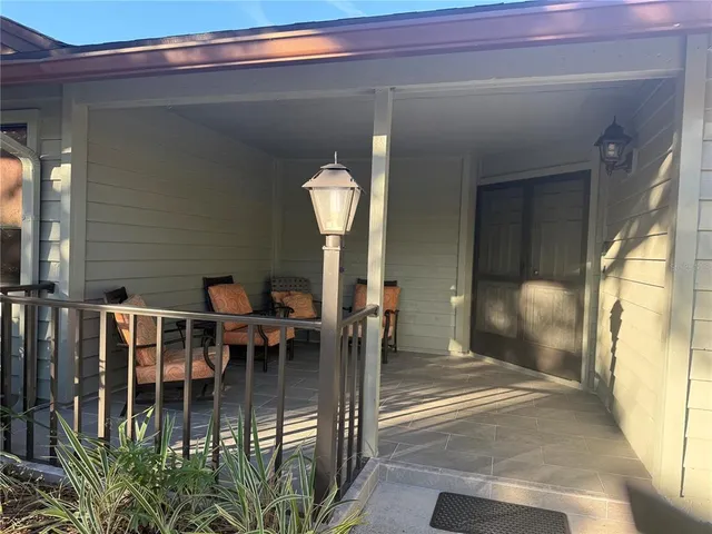 $449,000 | 11711 Ridgeview Lane, Seminole, FL 33772