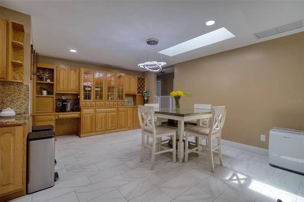 2315 Minneola Road Clearwater, FL 33764 - Photo 17 of 62