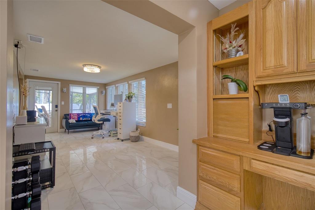 2315 Minneola Road Clearwater, FL 33764 - Photo 19 of 62