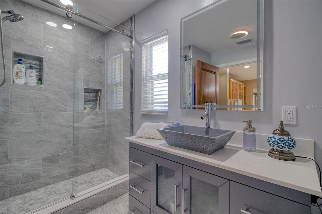 2315 Minneola Road Clearwater, FL 33764 - Photo 27 of 62