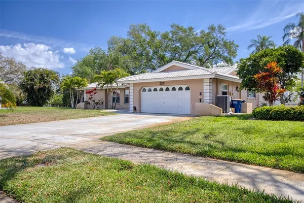 $5,000 | 2315 Minneola Road, Clearwater, FL 33764