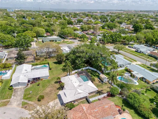 $5,000 | 2315 Minneola Road, Clearwater, FL 33764