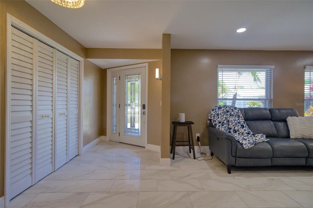 2315 Minneola Road Clearwater, FL 33764 - Photo 7 of 62