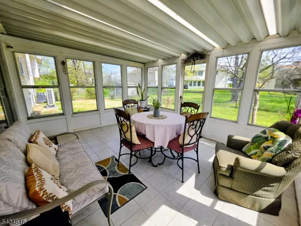 $599,900 | 258 North Gaston Avenue, Somerville, NJ 08876