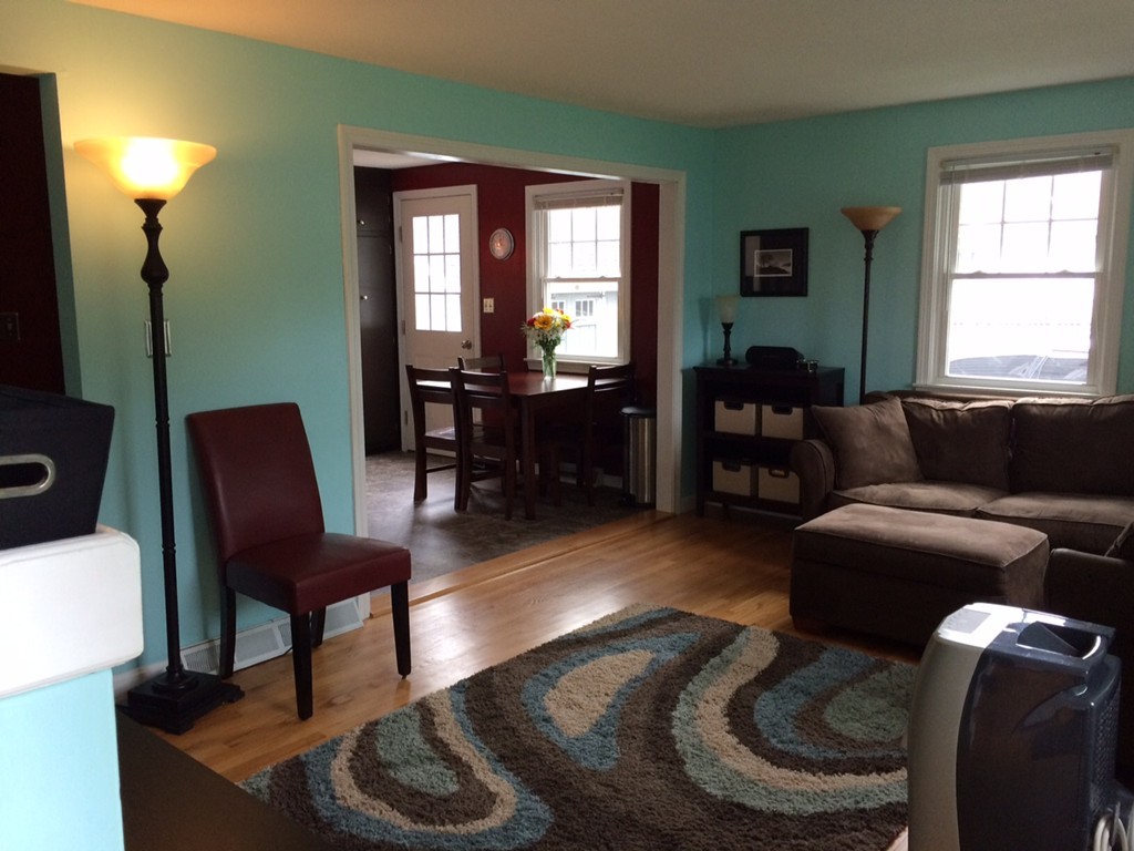 15 Kenneth Road Easthampton, MA 01027 - Photo 4 of 25 Gallery Image 4