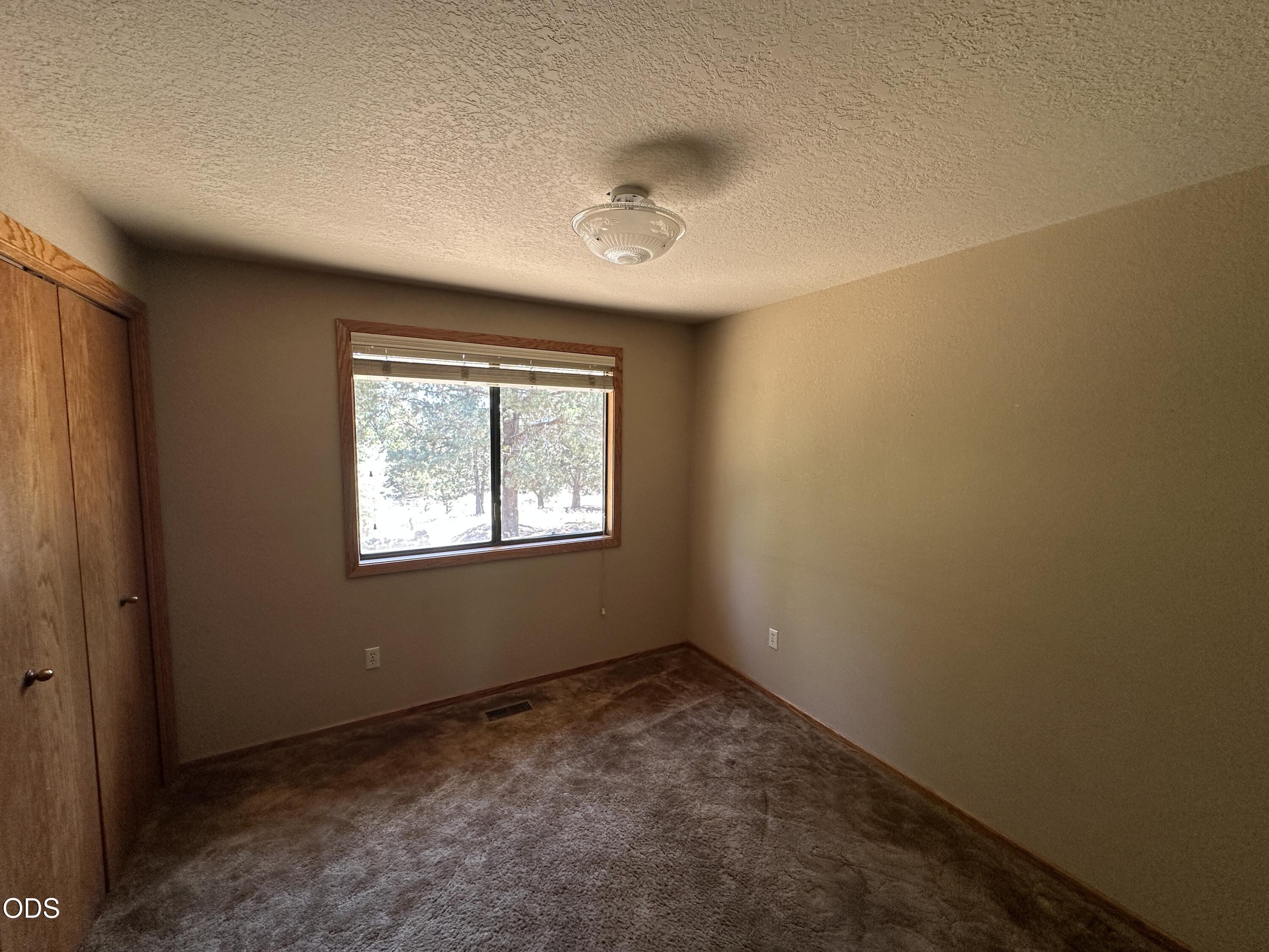 23348 Chisholm Trail Bend, OR 97702 - Photo 17 of 21