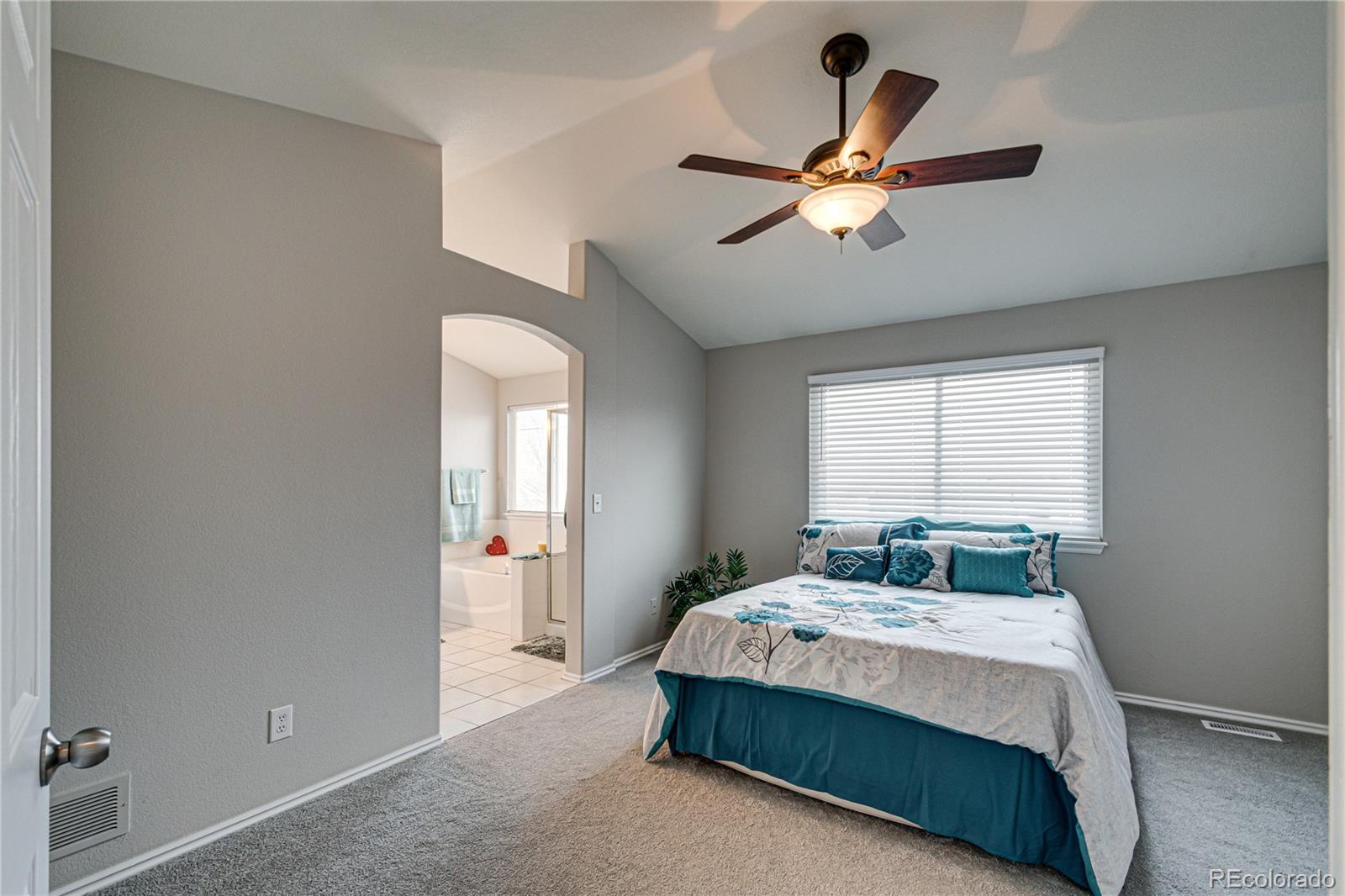 9375 Roadrunner Street Highlands Ranch, CO 80129 - Photo 16 of 40 Gallery Image 16