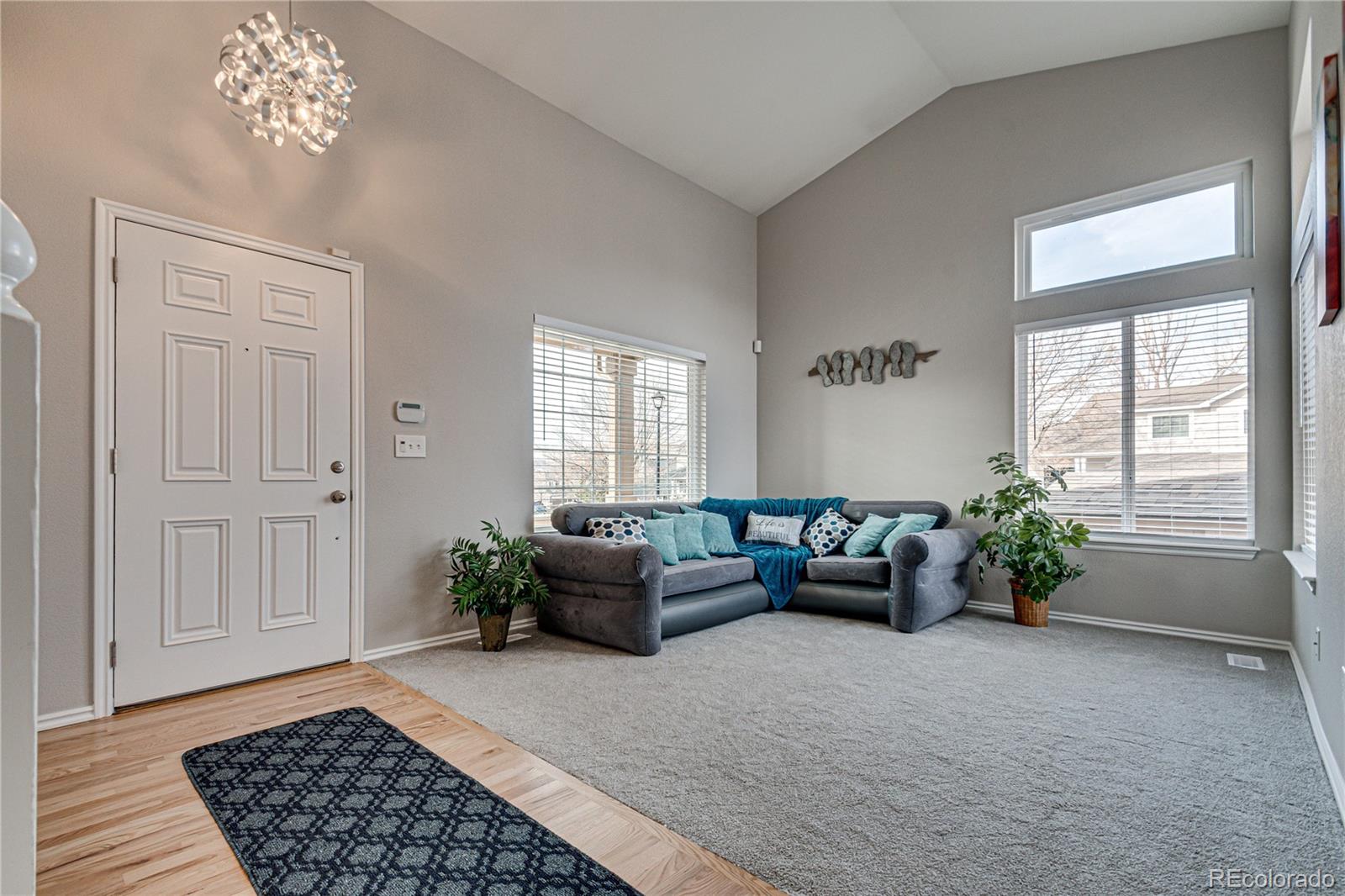 9375 Roadrunner Street Highlands Ranch, CO 80129 - Photo 5 of 40 Gallery Image 5