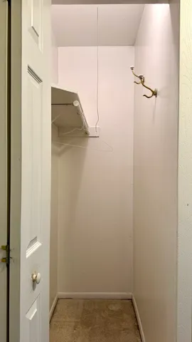 $1,650 | 12 Echo Court, Unit 1, Vernon Hills, IL 60061