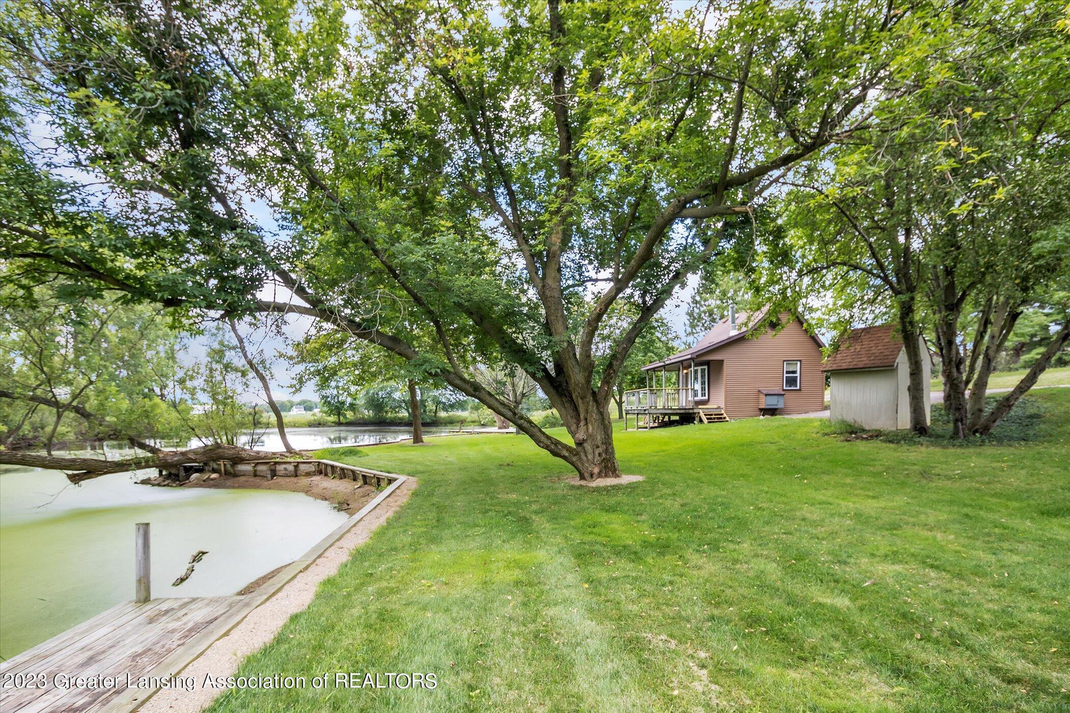 10555 South Wright Road Eagle, MI 48822 - Photo 88 of 126 081-10555-S-Wright-Rd-WindowStill-Real-E