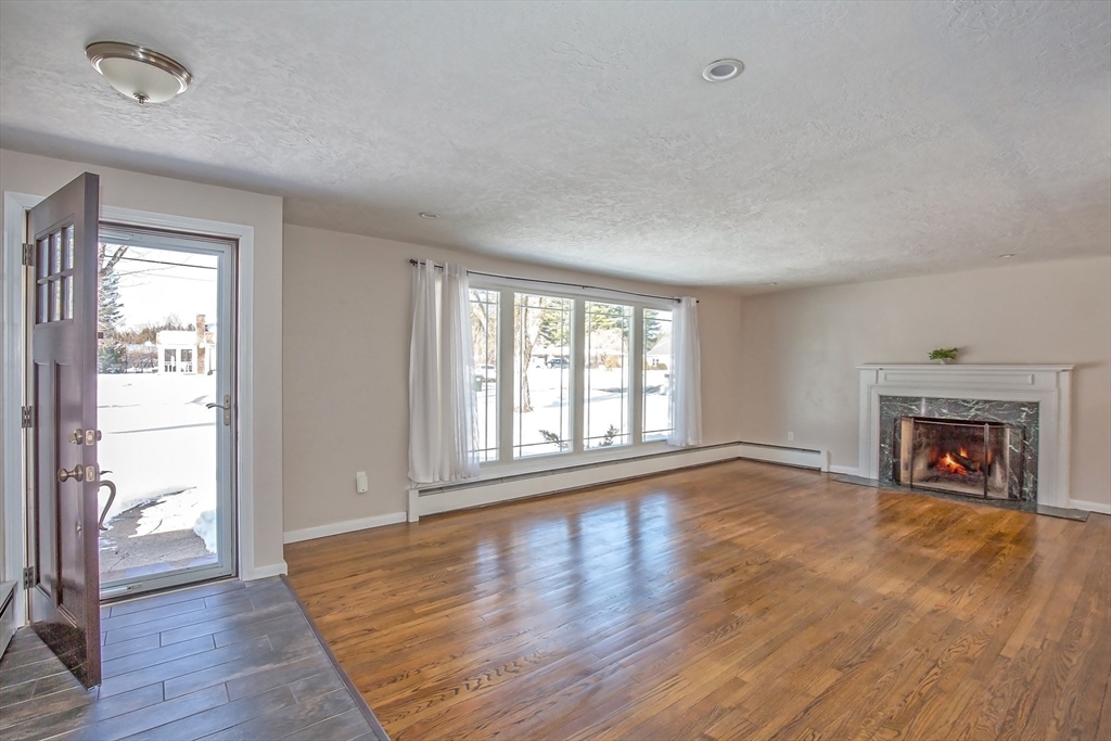 6 Brooklawn Road Wilbraham, MA 01095 - Photo 5 of 36 Gallery Image 5