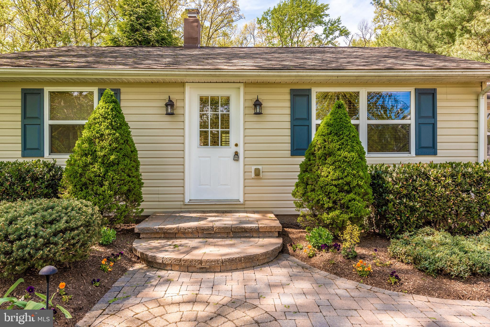 10036 Pine Tree Road Woodsboro, MD 21798 - Photo 2 of 34 Paver Walkway