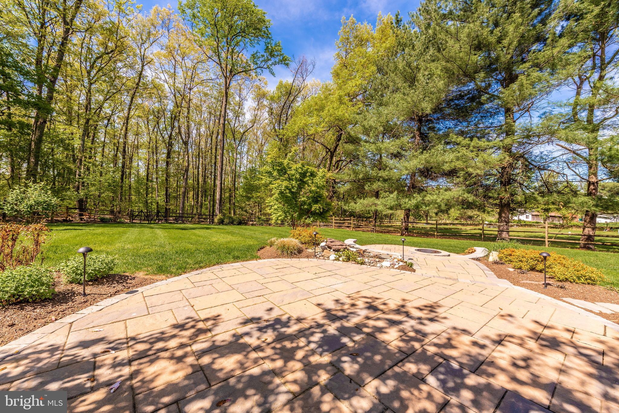 10036 Pine Tree Road Woodsboro, MD 21798 - Photo 26 of 34 Large Paver Patio