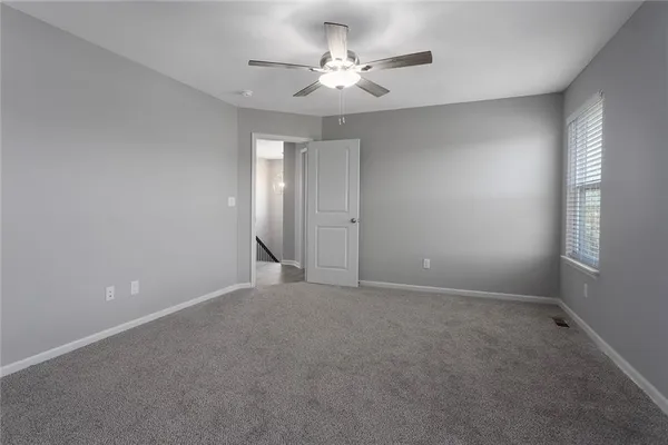 $379,900 | 707 Red Clover Court, Raymore, MO 64083