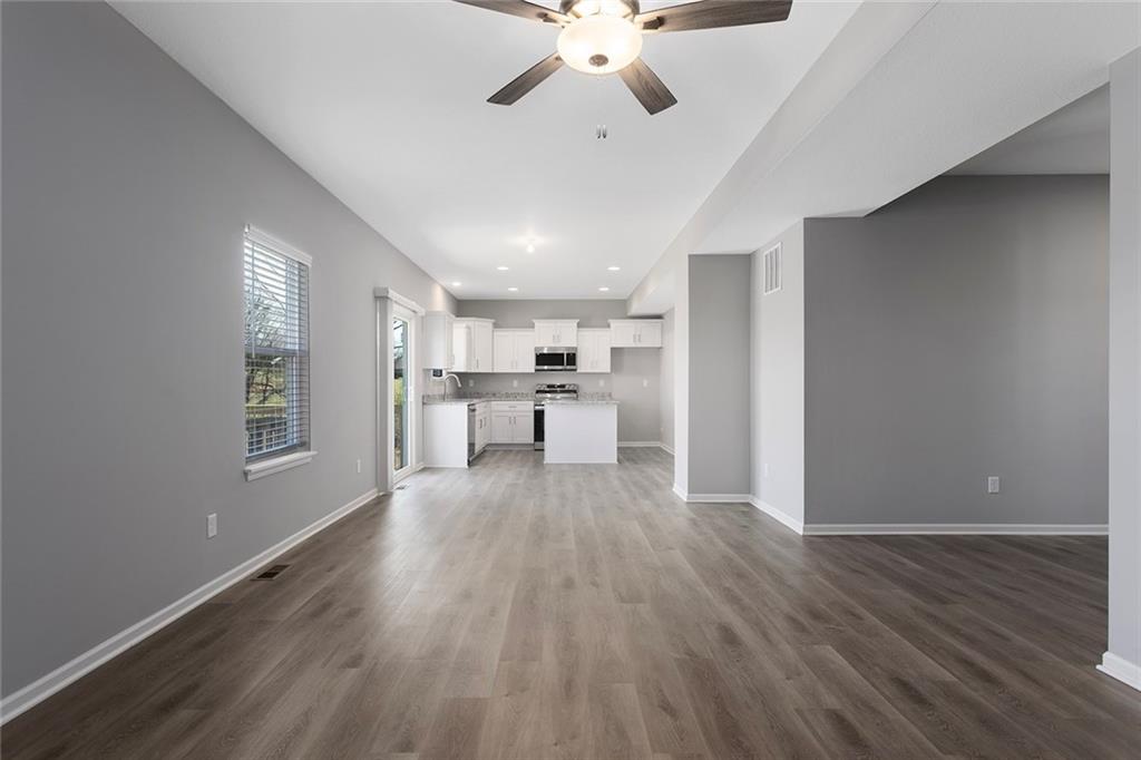 707 Red Clover Court Raymore, MO 64083 - Photo 10 of 27