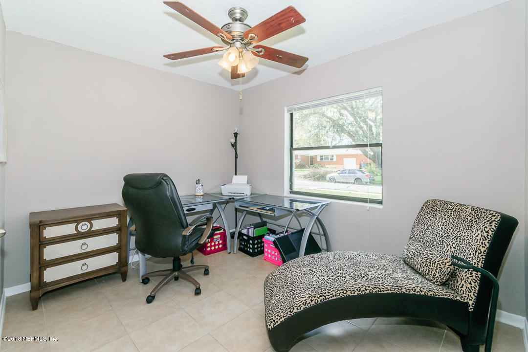 2411 Gaillardia Road Jacksonville, FL 32211 - Photo 12 of 20 041