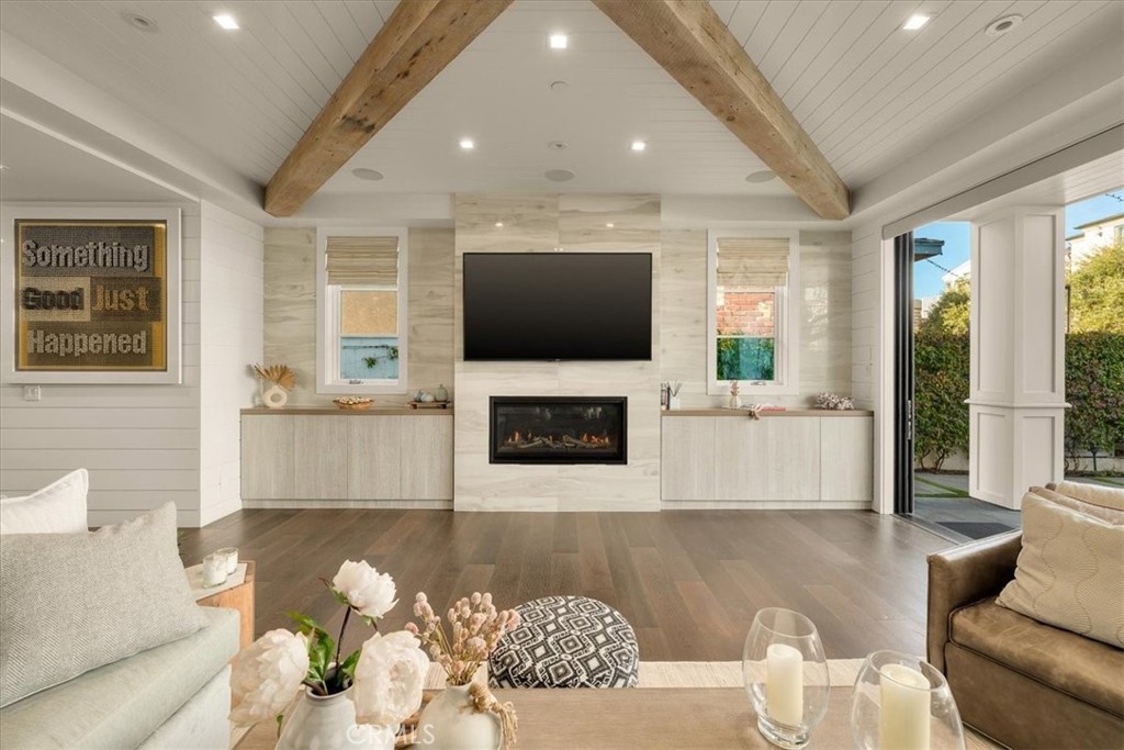 440 Eighth Street Manhattan Beach, CA 90266 - Photo 15 of 35