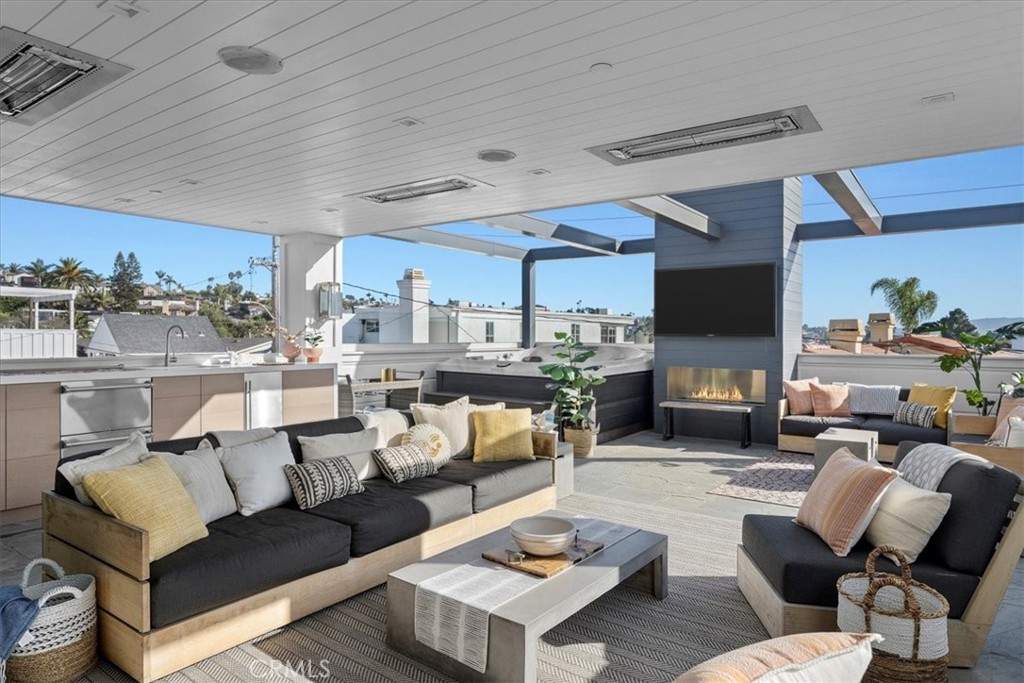 440 Eighth Street Manhattan Beach, CA 90266 - Photo 31 of 35