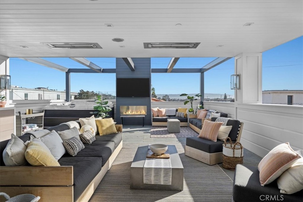 440 Eighth Street Manhattan Beach, CA 90266 - Photo 32 of 35