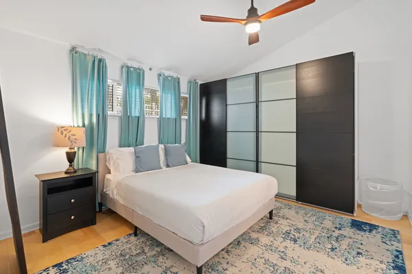 $1,895 | 1818 South Lakeshore Boulevard, Unit 8, Austin, TX 78741