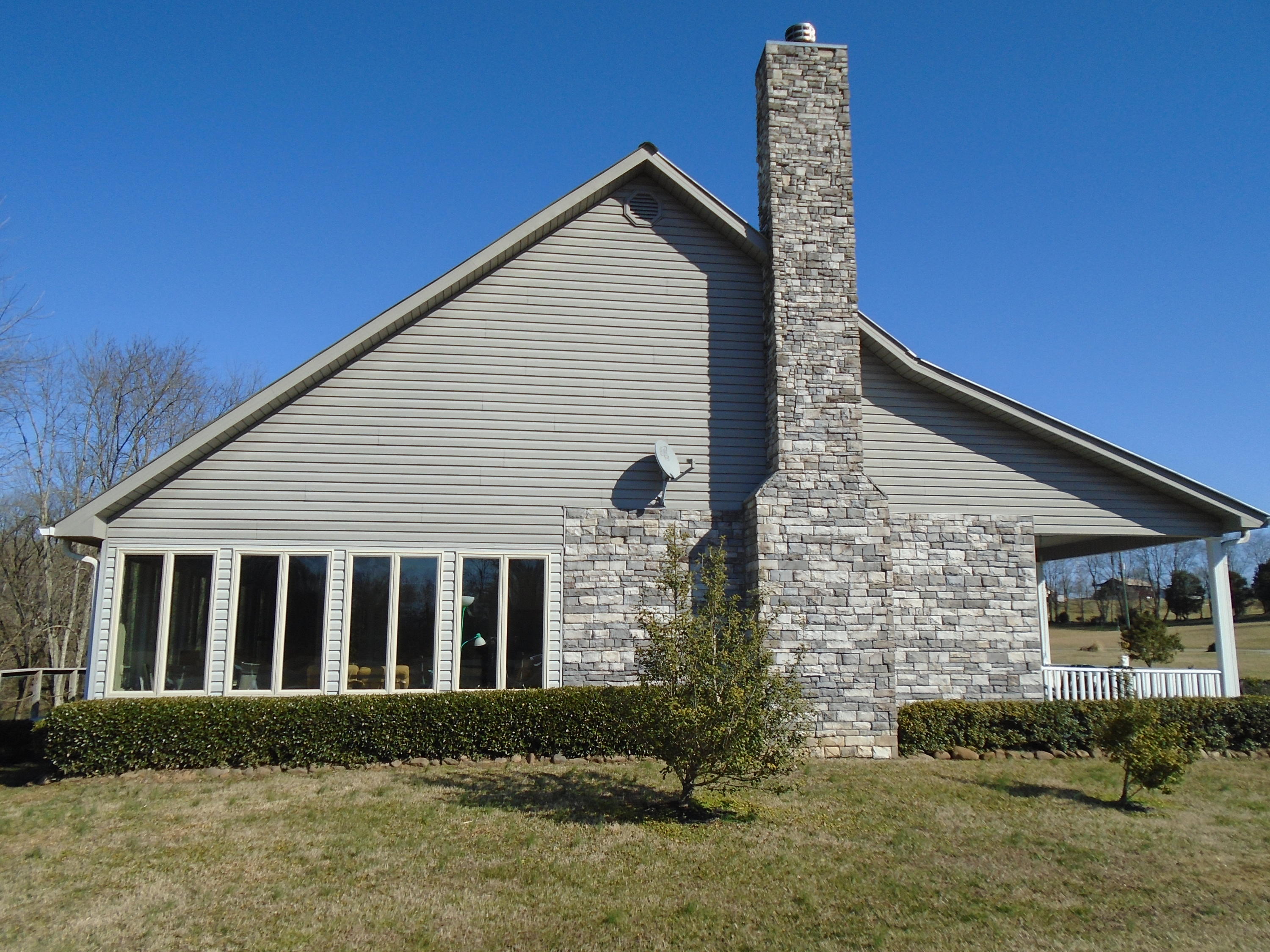 9612 Clift Road Strawberry Plains, TN 37871 - Photo 5 of 27 2016-02-19 10.52.30