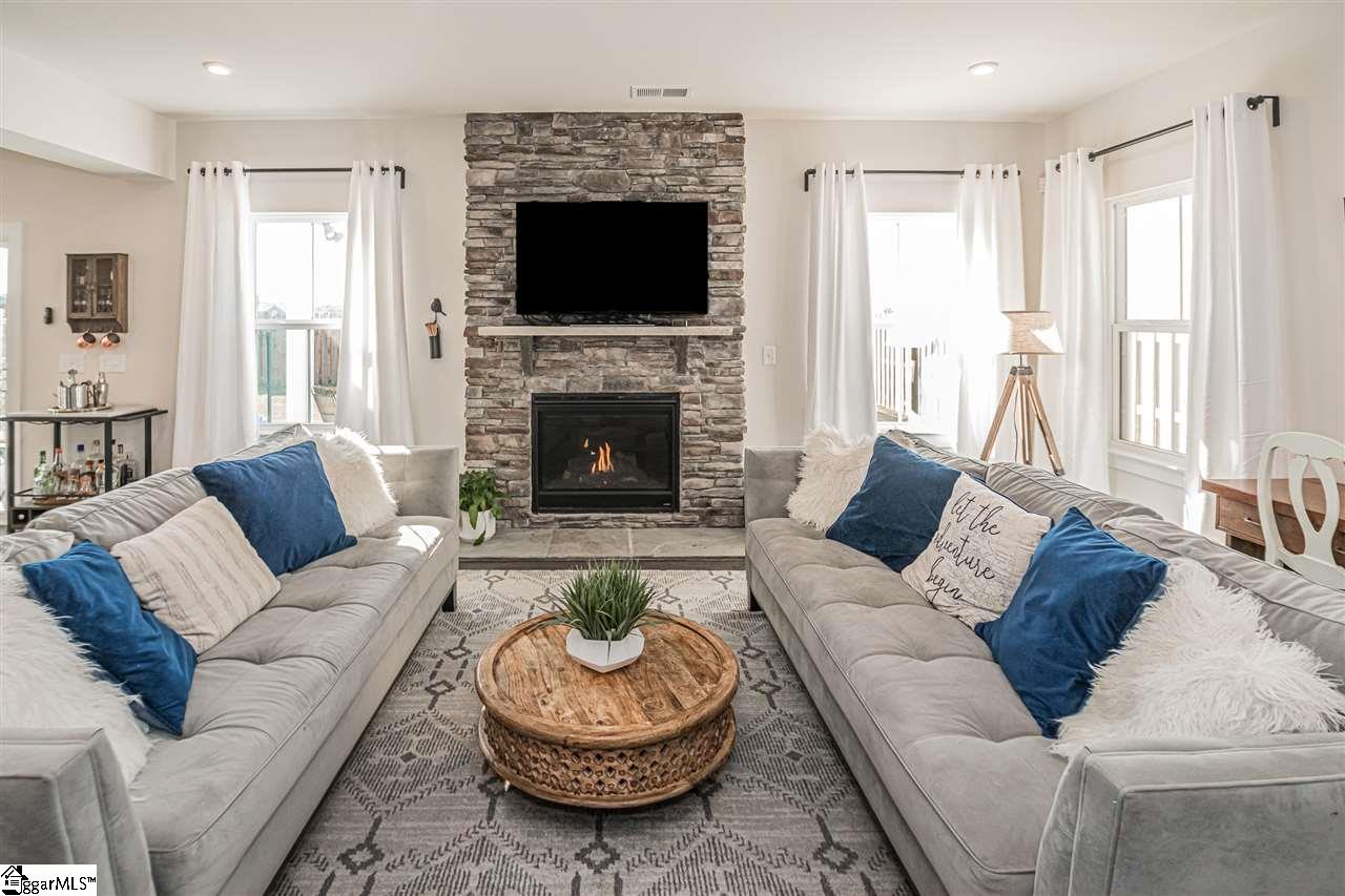 913 St Elmos Court Duncan, SC 29334 - Photo 18 of 36