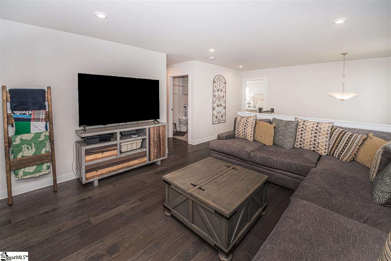 913 St Elmos Court Duncan, SC 29334 - Photo 22 of 36