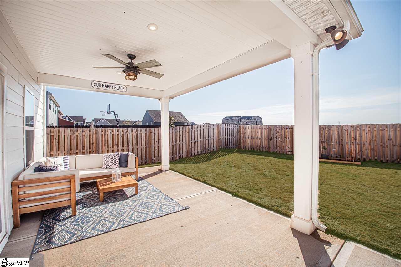 913 St Elmos Court Duncan, SC 29334 - Photo 4 of 36