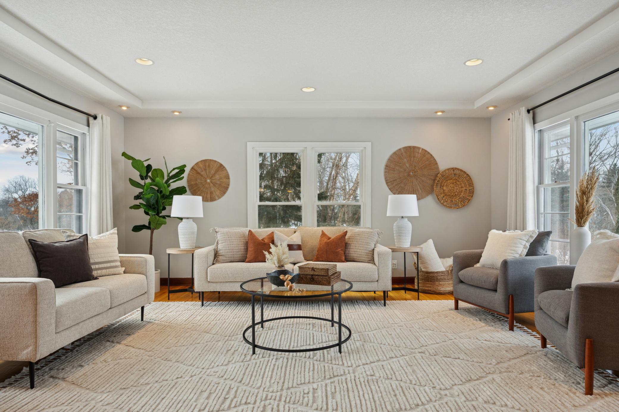 5107 Woodhill Road Minnetonka, MN 55345 - Photo 11 of 56