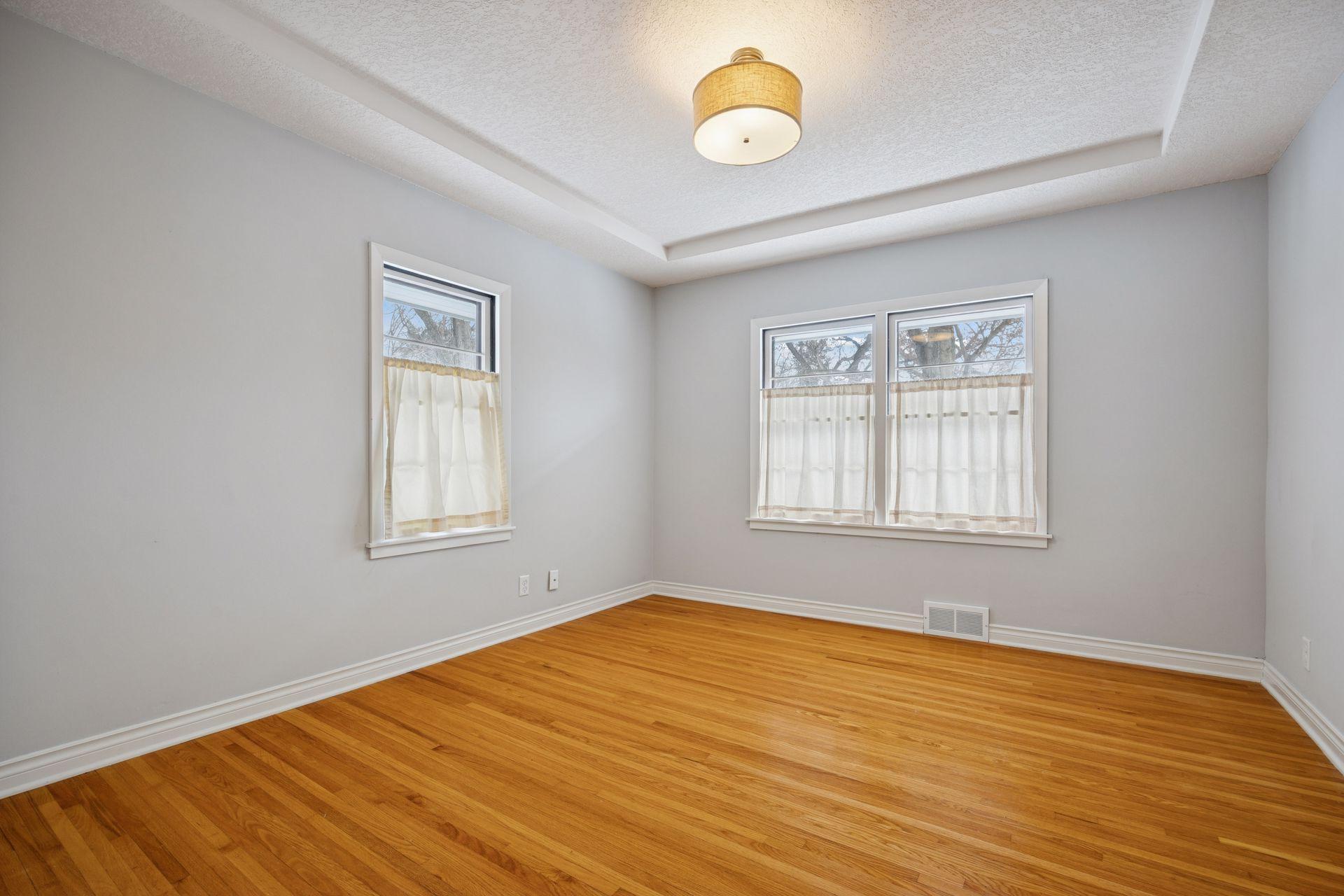 5107 Woodhill Road Minnetonka, MN 55345 - Photo 30 of 56