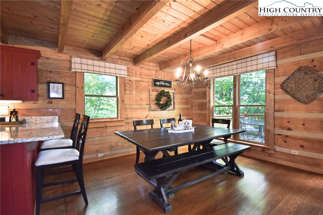 554 Fox Den Road Blowing Rock, NC 28605 - Photo 12 of 45 Gallery Image 12