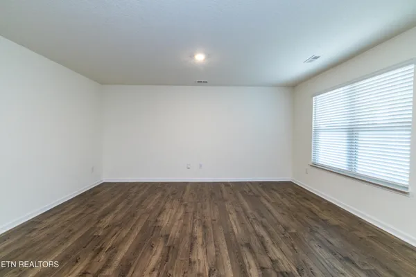 $2,195 | 7452 Game Bird Street, Corryton, TN 37721