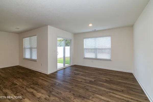 $2,195 | 7452 Game Bird Street, Corryton, TN 37721