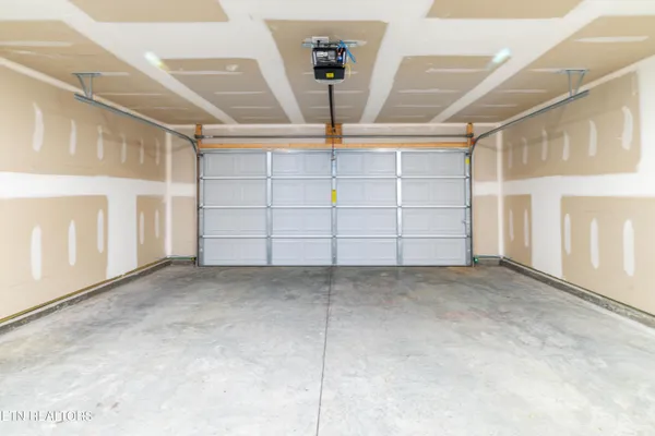 $2,195 | 7452 Game Bird Street, Corryton, TN 37721