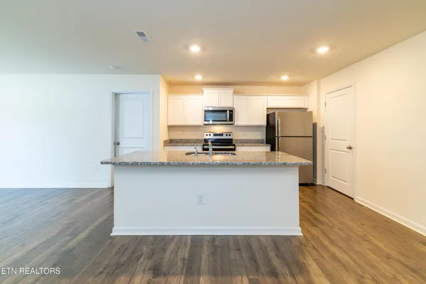 $2,195 | 7452 Game Bird Street, Corryton, TN 37721
