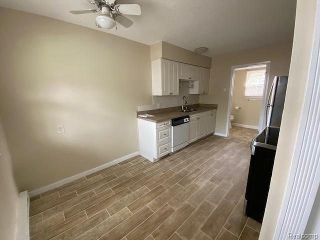 27784 Reo Road, Unit 6 Grosse Ile, MI 48138 - Photo 15 of 38