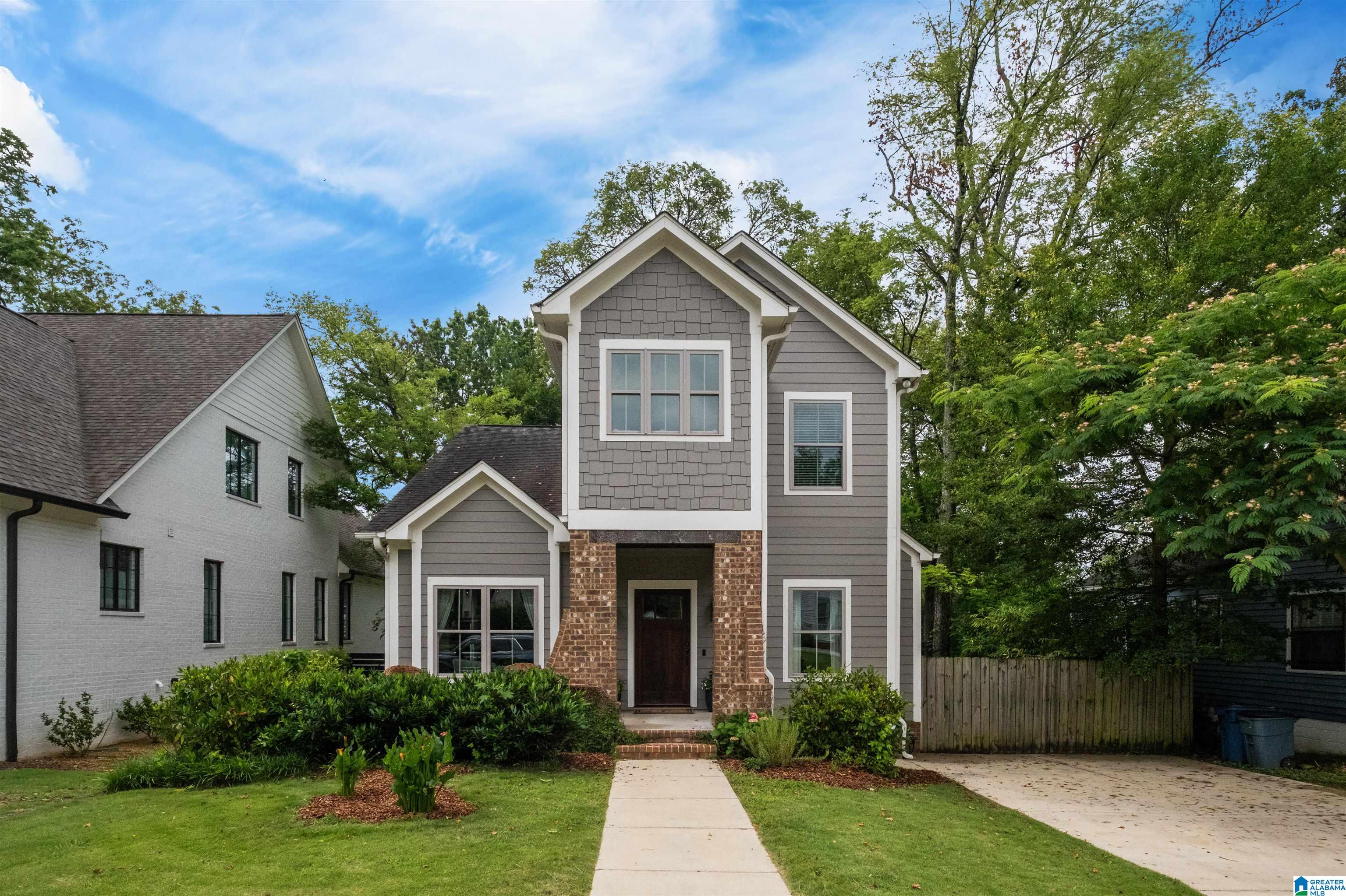 327 Sterrett Avenue Birmingham, AL 35209 - Photo 3 of 60