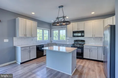 $480,000 | 135 Brenford Station Road, Smyrna, DE 19977