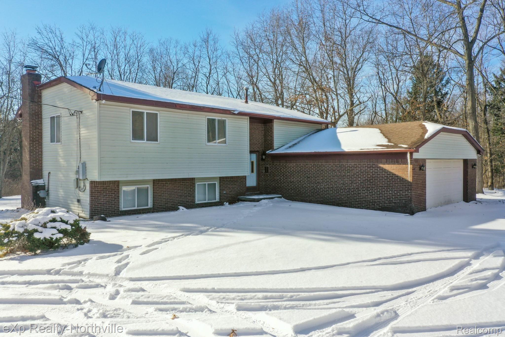 9680 Rattalee Lake Road Clarkston, MI 48348 - Photo 53 of 60 DJI_0494.jpg