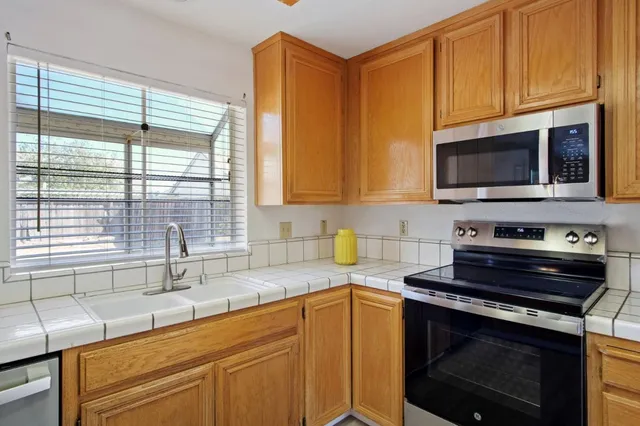 $519,988 | 1622 Fir Drive, Los Banos, CA 93635