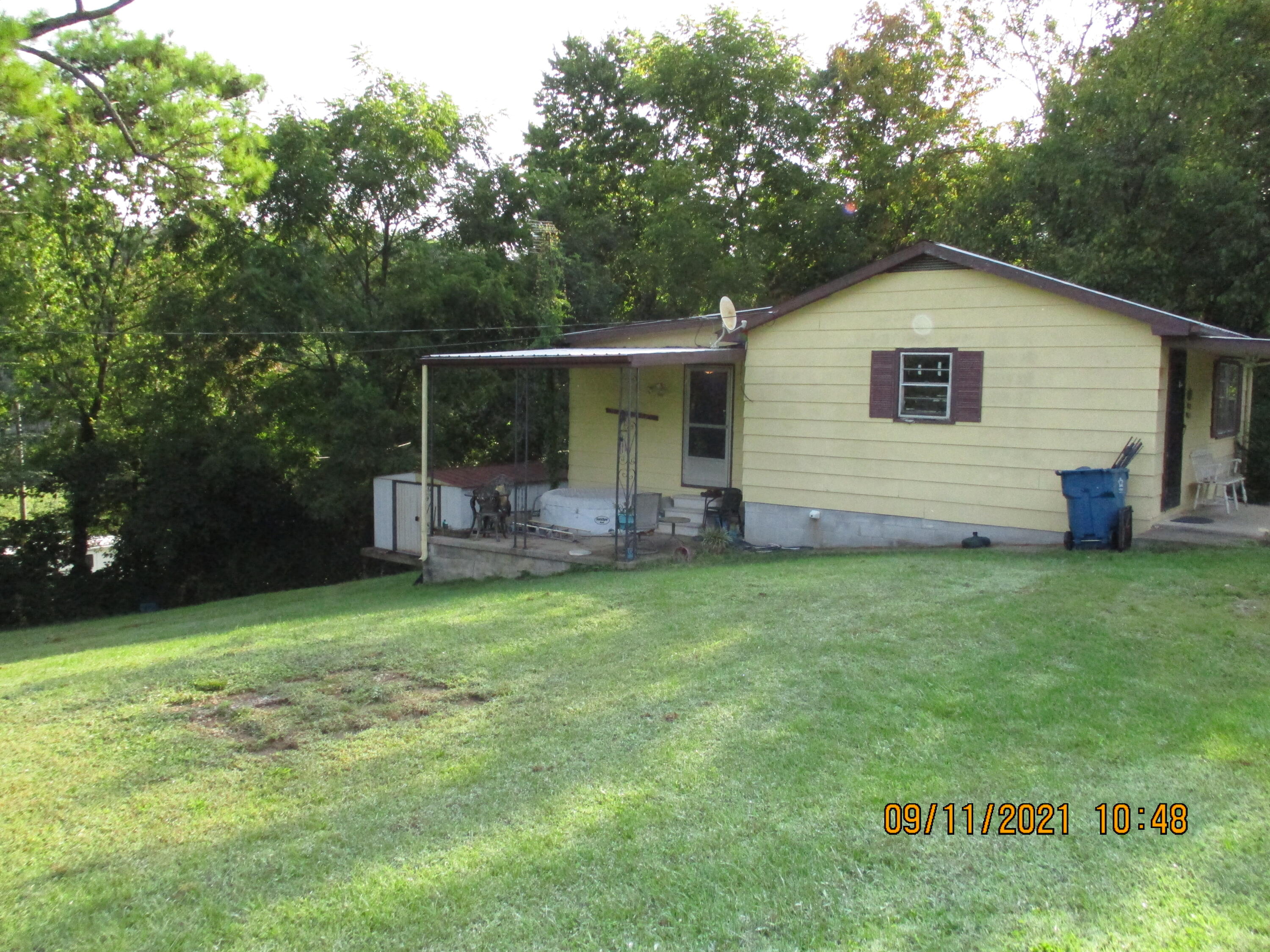 1754 Wells Landing Road Danville, KY 40422 - Photo 4 of 19 IMG_0225
