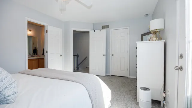 $159,900 | 903 North Linden Street, Unit 205, Normal, IL 61761