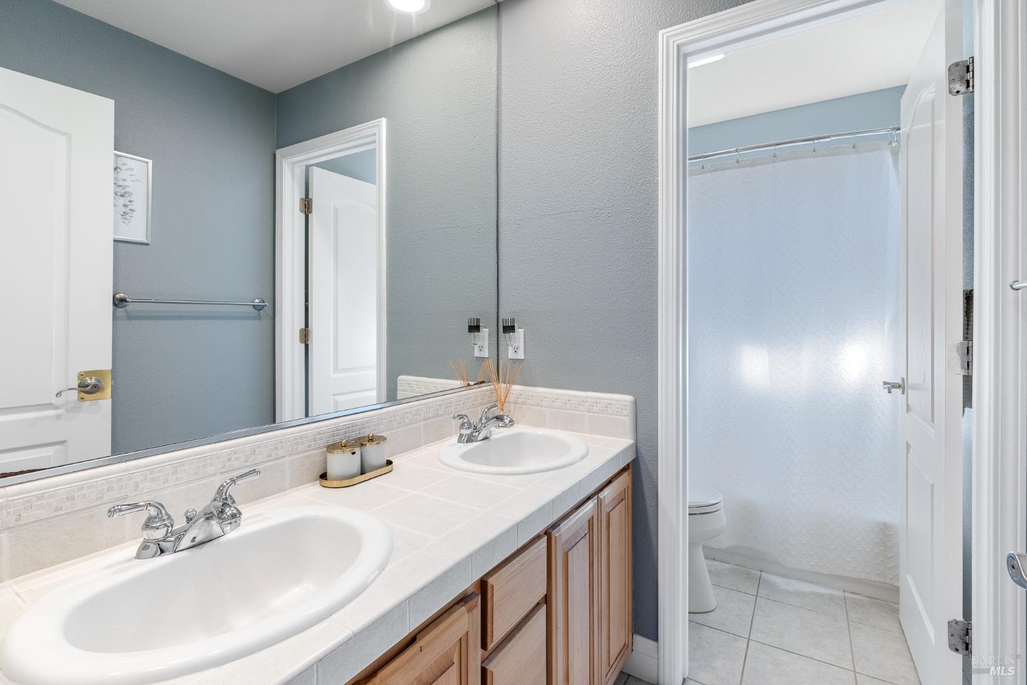 1149 Songwood Road Vallejo, CA 94591 - Photo 28 of 41