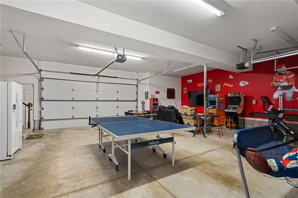 $1,349,000 | 1 Hawthorne Place, Independence, MO 64052