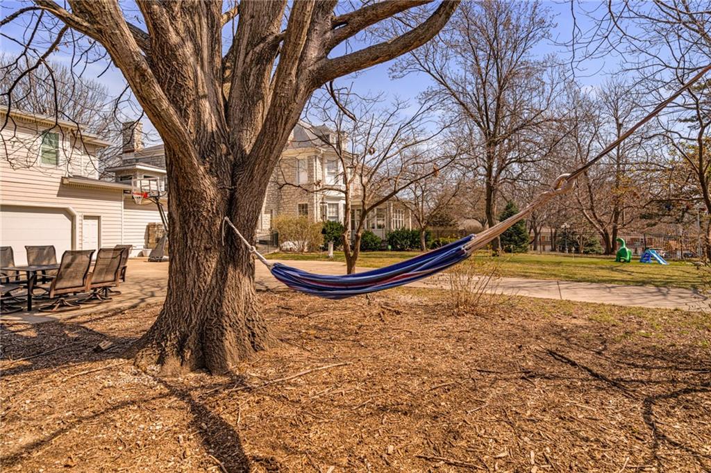 1 Hawthorne Place Independence, MO 64052 - Photo 65 of 73